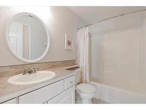3015 NW Vanguard Place Camas WA 98607