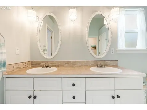 3015 NW Vanguard Place Camas WA 98607