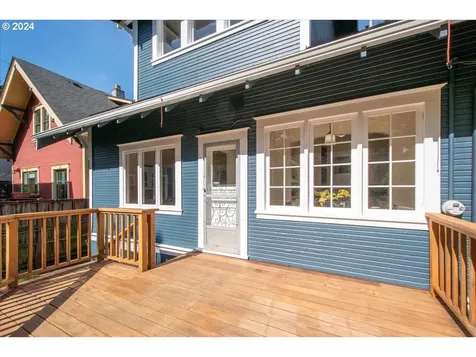 1916 NE 12th Avenue Portland OR 97212