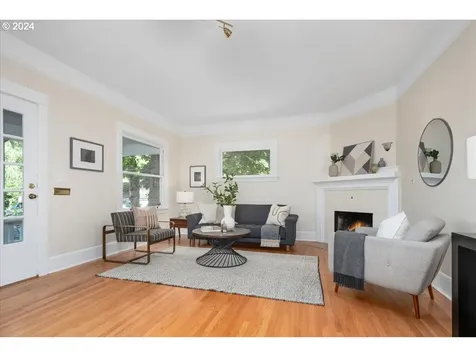 1916 NE 12th Avenue Portland OR 97212