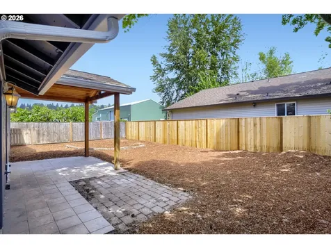 218 SW 11th Street Dundee OR 97115