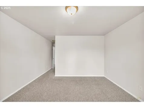 5911 NE 49th Street Vancouver WA 98661