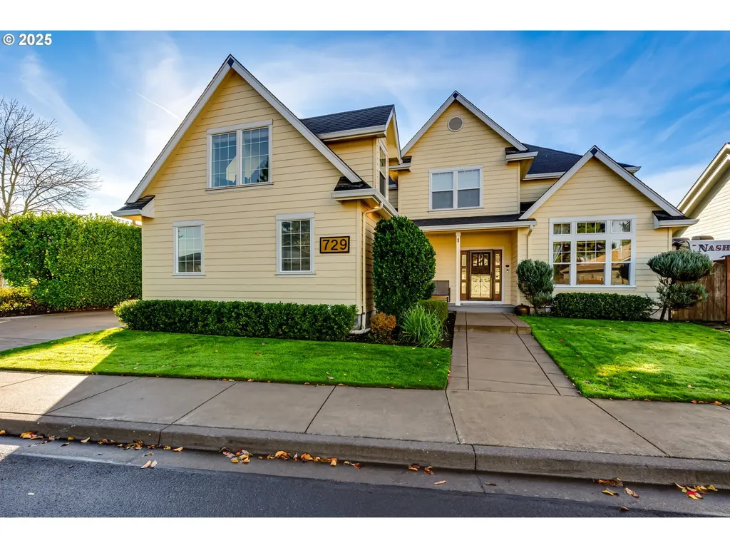 729 Aspen Street Springfield OR 97477