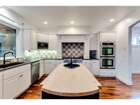 729 Aspen Street Springfield OR 97477