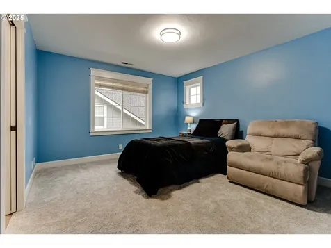 729 Aspen Street Springfield OR 97477