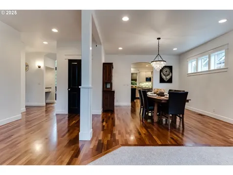 729 Aspen Street Springfield OR 97477