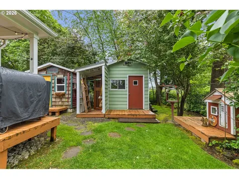 606 N Parkway Avenue Battle Ground WA 98604