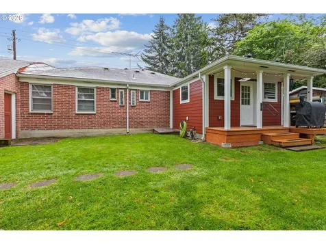 606 N Parkway Avenue Battle Ground WA 98604