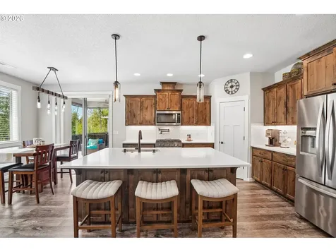 158 Zephyr Drive Silver Lake WA 98645