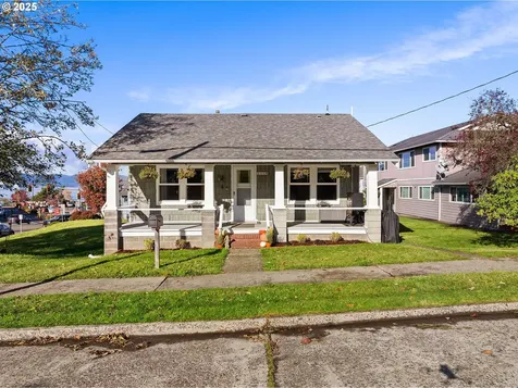 3318 Franklin Avenue Astoria OR 97103