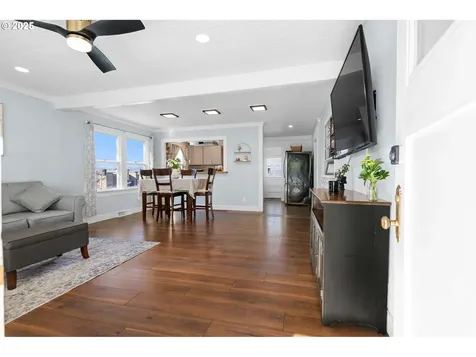 3318 Franklin Avenue Astoria OR 97103
