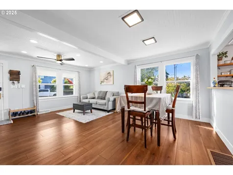 3318 Franklin Avenue Astoria OR 97103