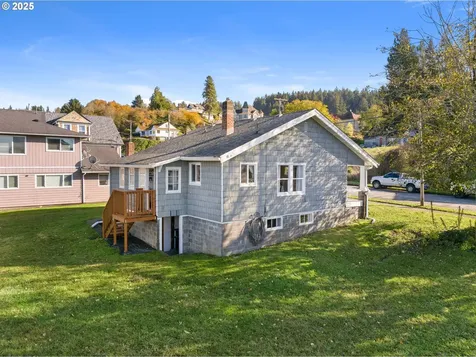 3318 Franklin Avenue Astoria OR 97103