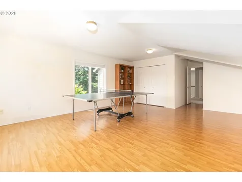 2011 NW New Hope Court Portland OR 97229