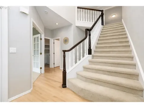 2011 NW New Hope Court Portland OR 97229