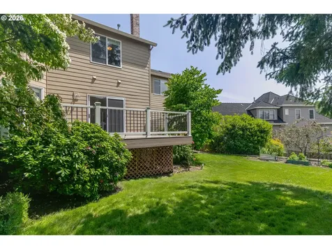 2011 NW New Hope Court Portland OR 97229