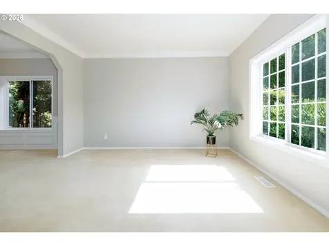 2011 NW New Hope Court Portland OR 97229