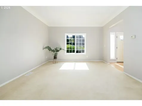 2011 NW New Hope Court Portland OR 97229
