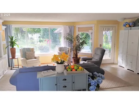 1829 SE Lewellyn Avenue Troutdale OR 97060