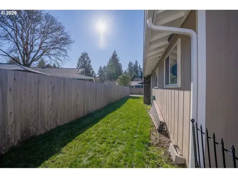 3604 NE 122nd Avenue Vancouver WA 98682