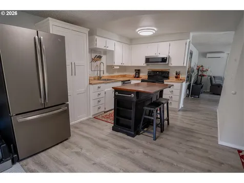 3604 NE 122nd Avenue Vancouver WA 98682