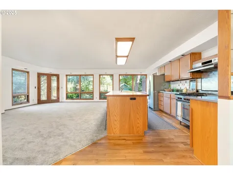 7565 SW Shirley Lane Portland OR 97223