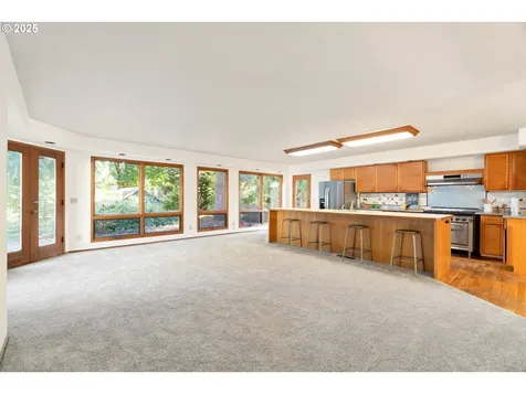 7565 SW Shirley Lane Portland OR 97223