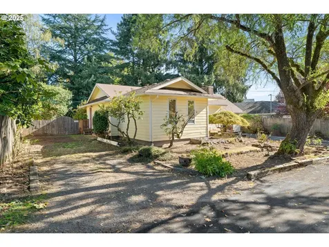 7565 SW Shirley Lane Portland OR 97223