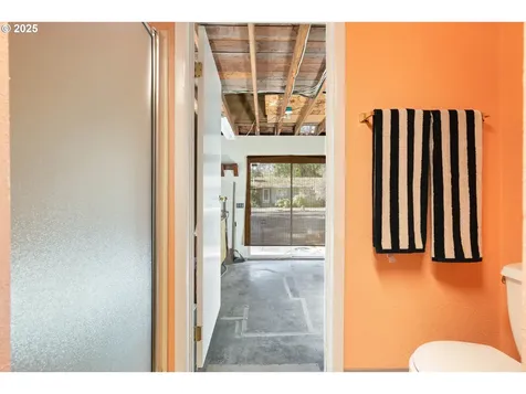7565 SW Shirley Lane Portland OR 97223