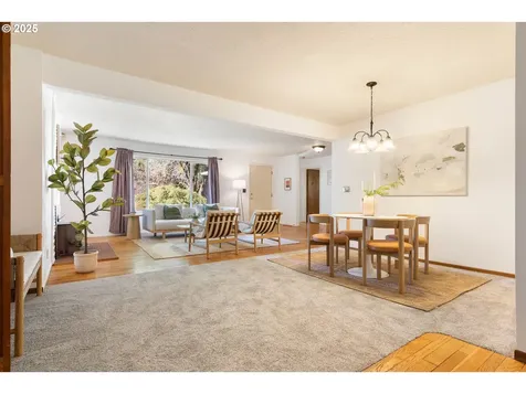 7565 SW Shirley Lane Portland OR 97223