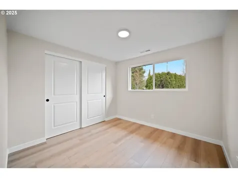 1819 NW 104th Street Vancouver WA 98685