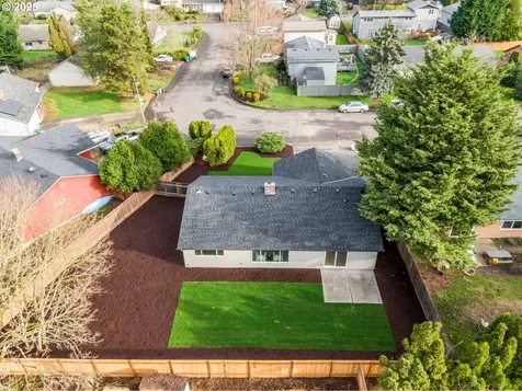 1819 NW 104th Street Vancouver WA 98685