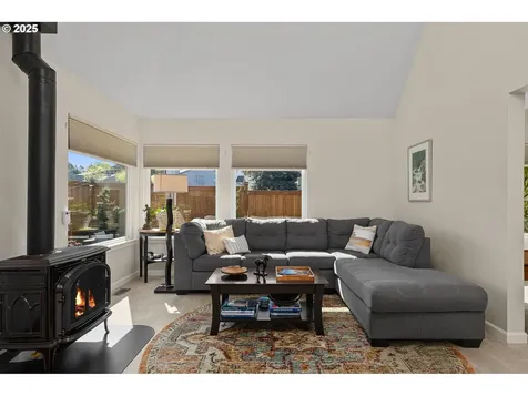 11645 SE Flavel Street Portland OR 97266