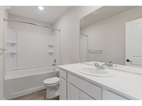 216 N 28th Place Ridgefield WA 98642