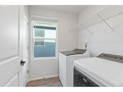 216 N 28th Place Ridgefield WA 98642