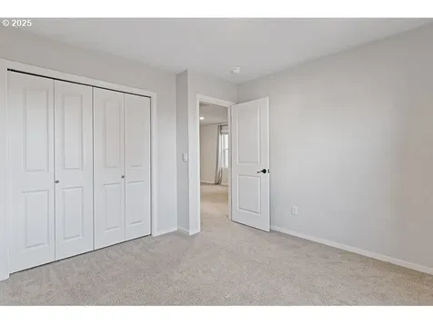 216 N 28th Place Ridgefield WA 98642
