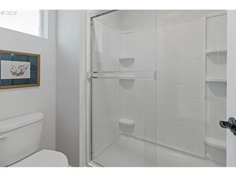 216 N 28th Place Ridgefield WA 98642
