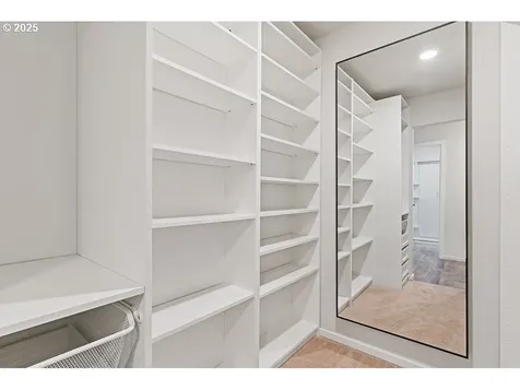 216 N 28th Place Ridgefield WA 98642