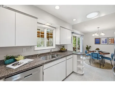 11021 SW 59th Avenue Portland OR 97219