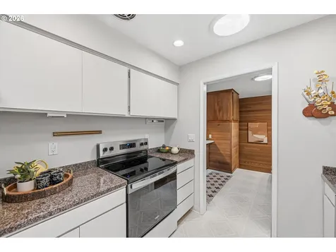 11021 SW 59th Avenue Portland OR 97219
