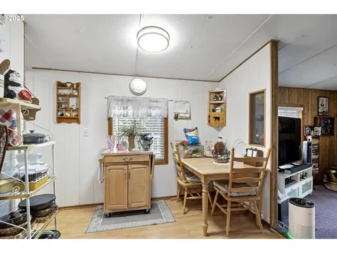 684 Bear Creek Road Cottage Grove OR 97424