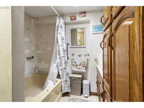 684 Bear Creek Road Cottage Grove OR 97424