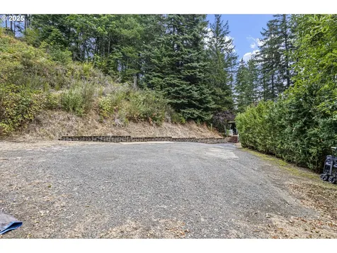 684 Bear Creek Road Cottage Grove OR 97424