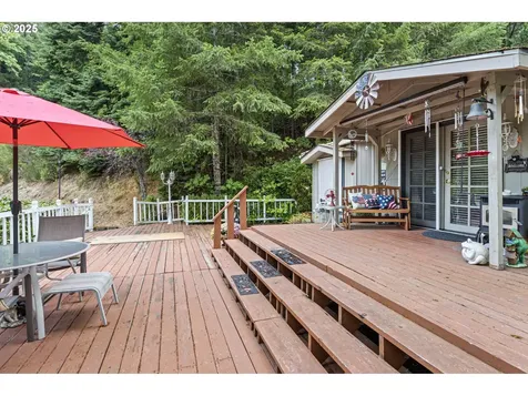 684 Bear Creek Road Cottage Grove OR 97424