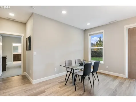 5801 NE 131st Street Vancouver WA 98686