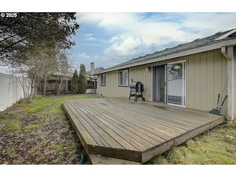 16000 NE 76th Way Vancouver WA 98682