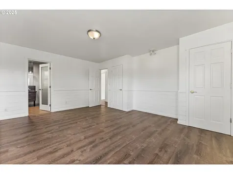 6452 SW Loop Drive Portland OR 97221