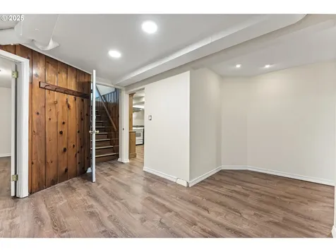 6452 SW Loop Drive Portland OR 97221