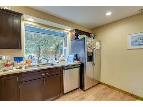 11990 SW Corby Drive Portland OR 97225