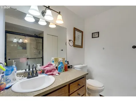 11990 SW Corby Drive Portland OR 97225